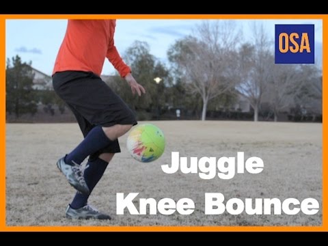 How To Do Juggle to Knee Bounce - Soccer Tricks