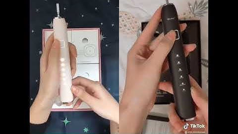 Bàn chải điện tích hợp máy rửa mặt Brushie