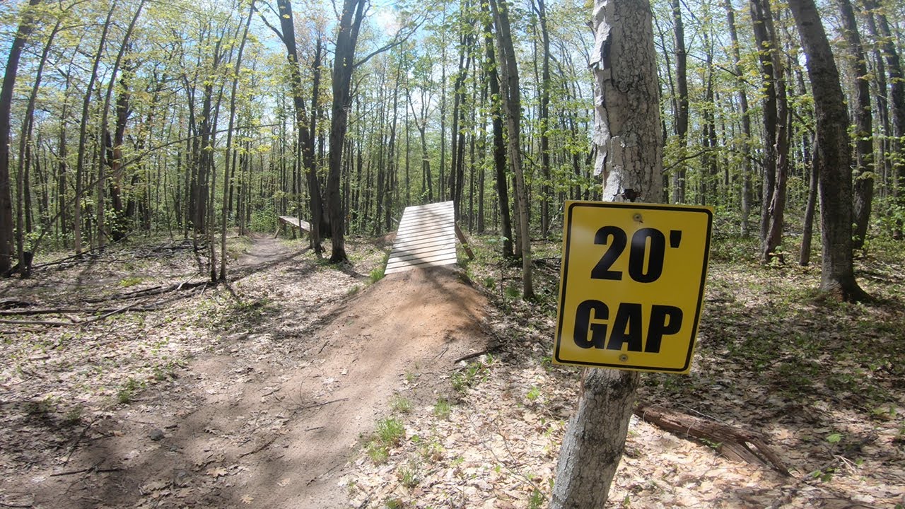 LEARNING BERTHA PART 1 MTB MARQUETTE, MI WHITEFISH WEDNESDAY 19