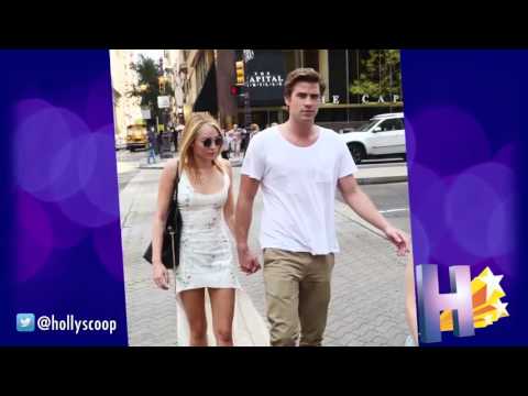 Miley Cyrus dating theo