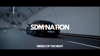 MIDDLE OF THE NIGHT | SDM NATION Resimi