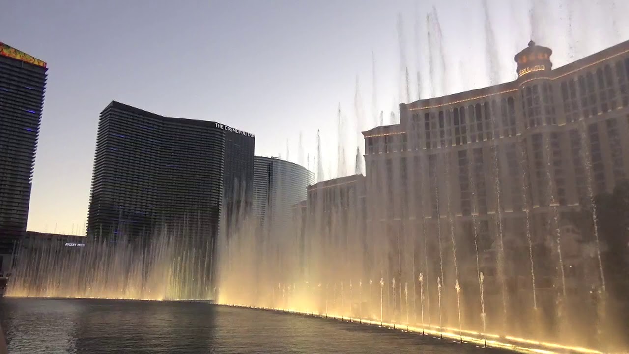 Bellagio Fountains "Fly Me To the Moon" [Sunset] YouTube