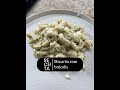 MACARRÃO AO MOLHO BRANCO COM BRÓCOLIS