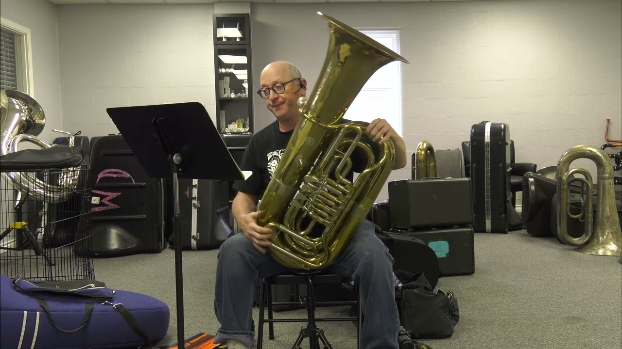 11/10/2022 Cerveny 681 Tuba Demo - YouTube