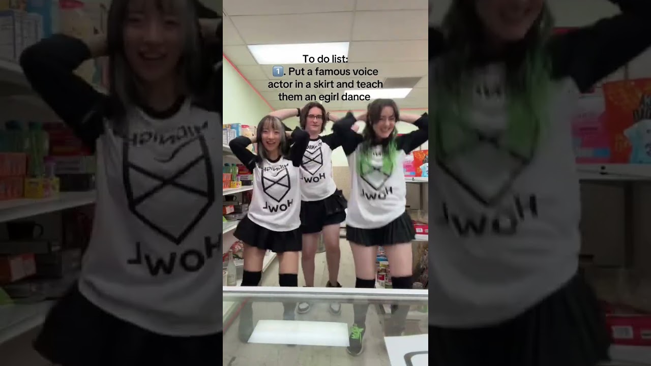 Everyone tell @jonahscott5500 they r a cutie w/ @JuliaStunts