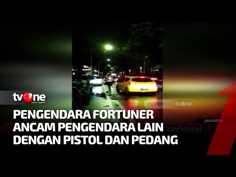 Aksi &#39;Koboi&#39; Pengemudi Fortuner Arogan | Kabar Utama tvOne