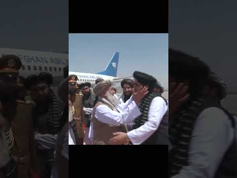 مولوی محمد حسن آخوند نخست وزیر افغانستان پس از دو ماه درمان به ارگ رفت