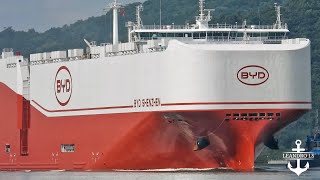 Thumbnail for Enorme NAVIO da BYD chega ao BRASIL com 7000 CARROS ELÉTRICOS