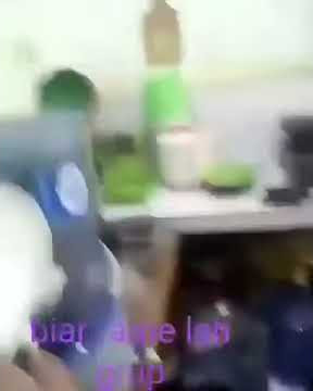 Biar group tidak sepi