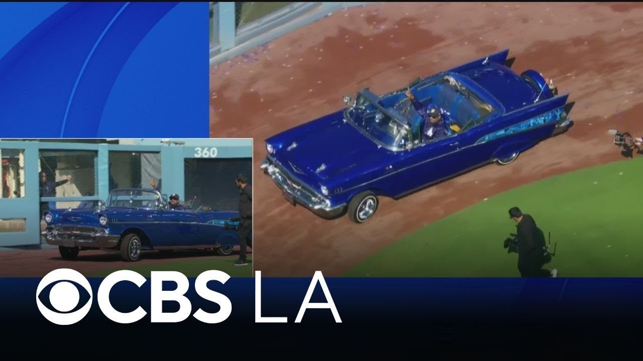 Ice Cube rolls into Dodger Stadium in style with World Series