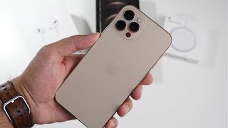 GOLD iPhone 12 Pro Unboxing \& First Impressions!