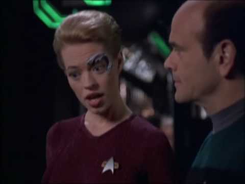 Seven of Nine and the Doctor sing "You are my Suns...