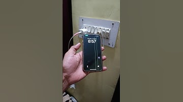 display green line iOS 18.6 update iPhone 13 #virlvideo #feedfeed #greenline iphone ios 18.6 update