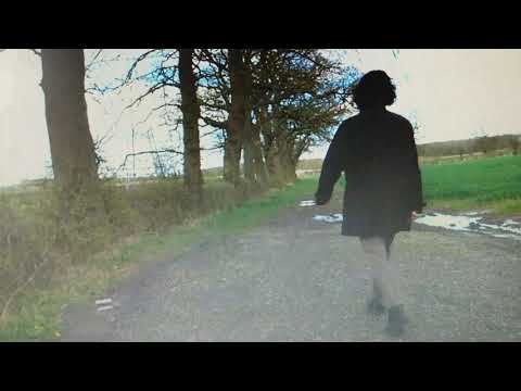 Regardez Peace Time (Official Video) Dog Explosion ℗ & © 2023 Oliver Lovley sur YouTube Regardez Peace Time (Official Video) Dog Explosion ℗ & © 2023 Oliver Lovley sur YouTube