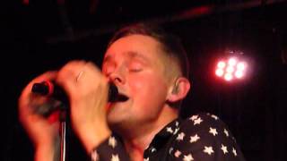 Show Must Go On - Tom Chaplin and friends @ Tunbridge Wells Forum on 17.12.15