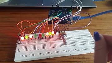 Secuencia de Leds encienden con pulsador y manejo de velocidad con potenciometro