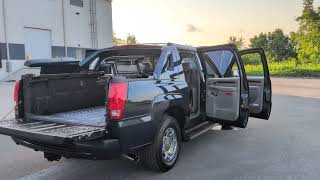2005 Cadillac Escalade EXT. 1800 Miles.