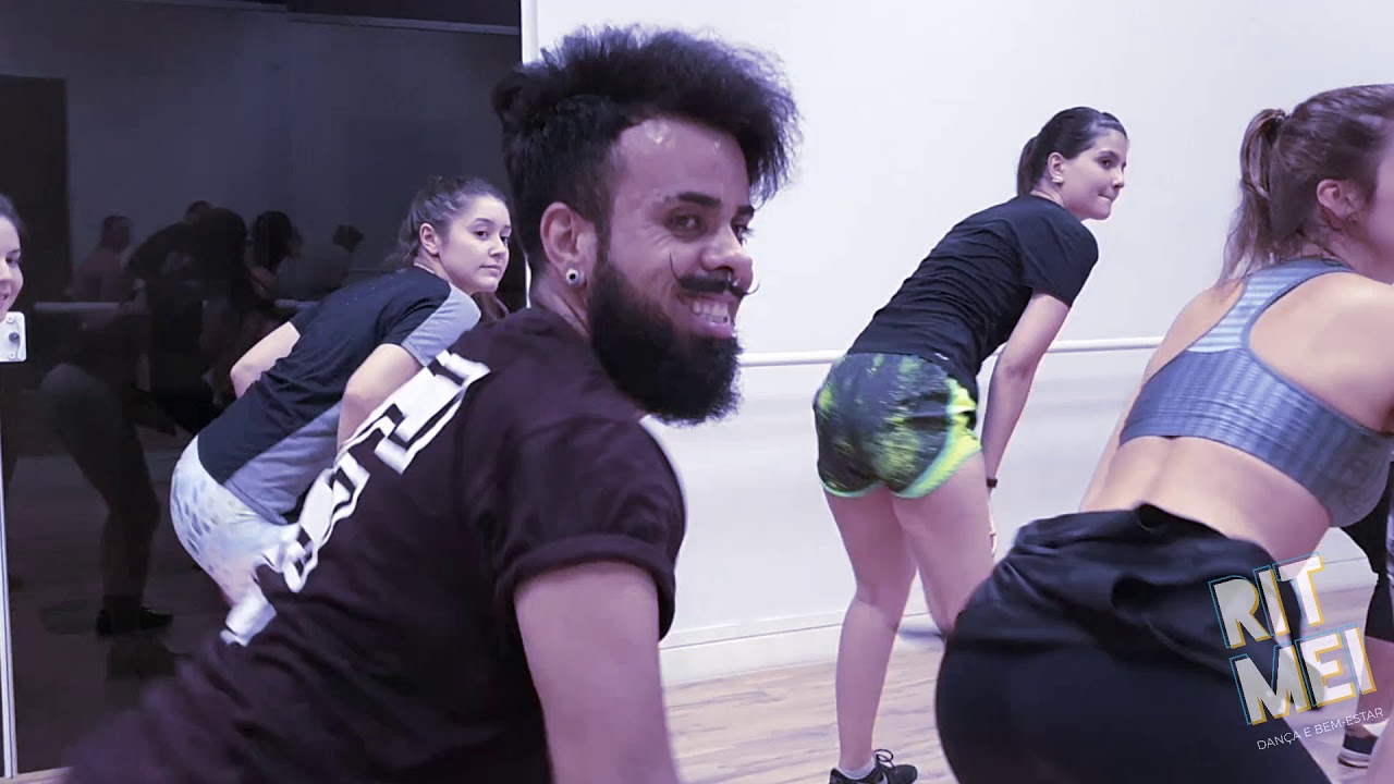 Chabas Ela Mi Chama Donwload Mp3 Segundo o funkeiro, ele achou a menina parecida com a personagem de monstros s.a. sanskritisanstha org