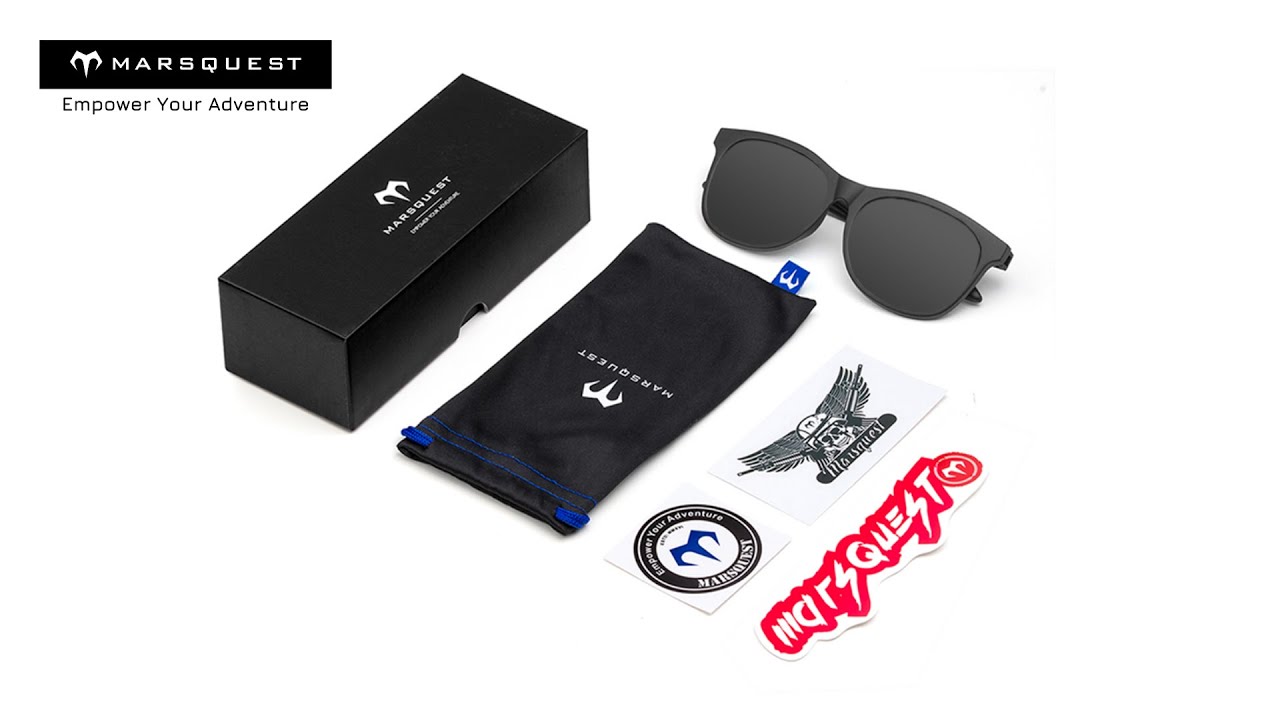 Momentum Polarized Sports Sunglasses in the Carbon Black and Charcoal Colour- Unboxing