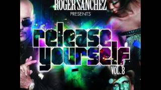 Isolator (Club Mix)  - Roger Sanchez