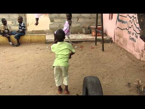 Video: Nerin: Vzdrževanje In Razmnoževanje Afriške Eksotike
