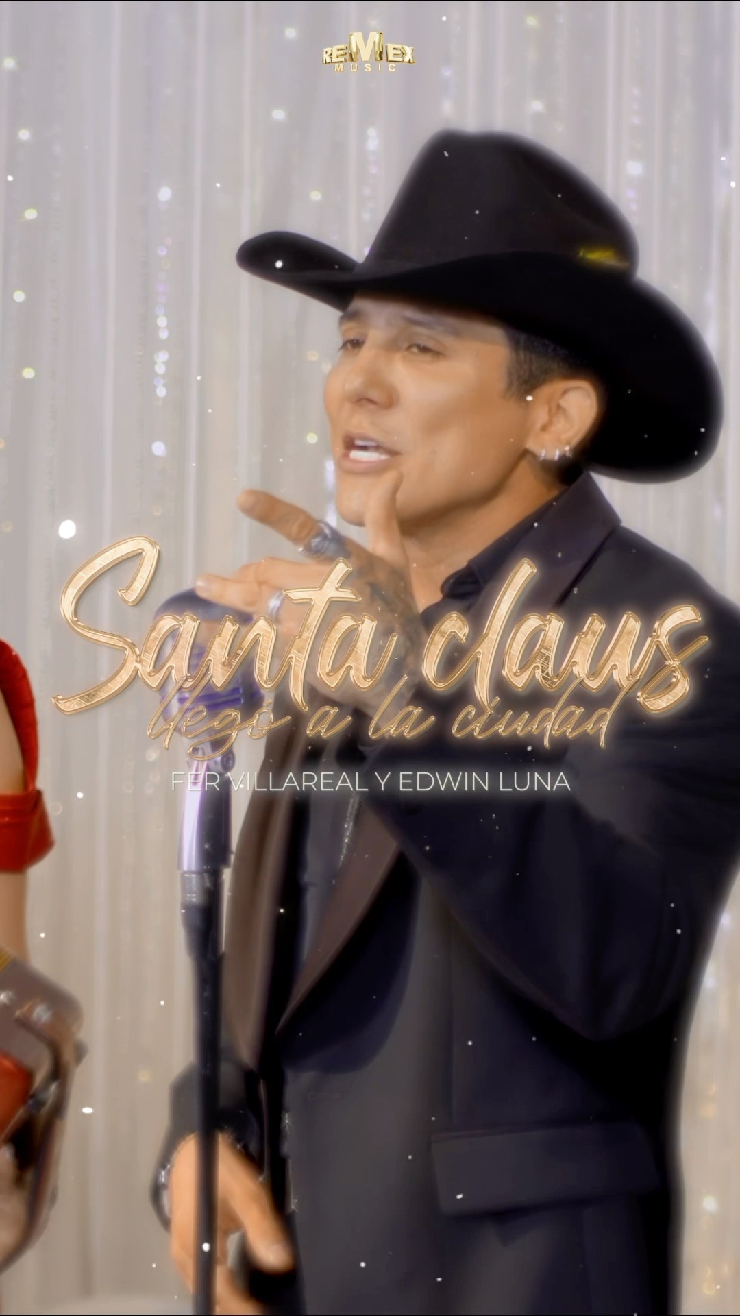 #SantaClausLlegóALaCiudad ? de Edwin Luna y La Trakalosa de Monterrey con Fer Villarreal ??