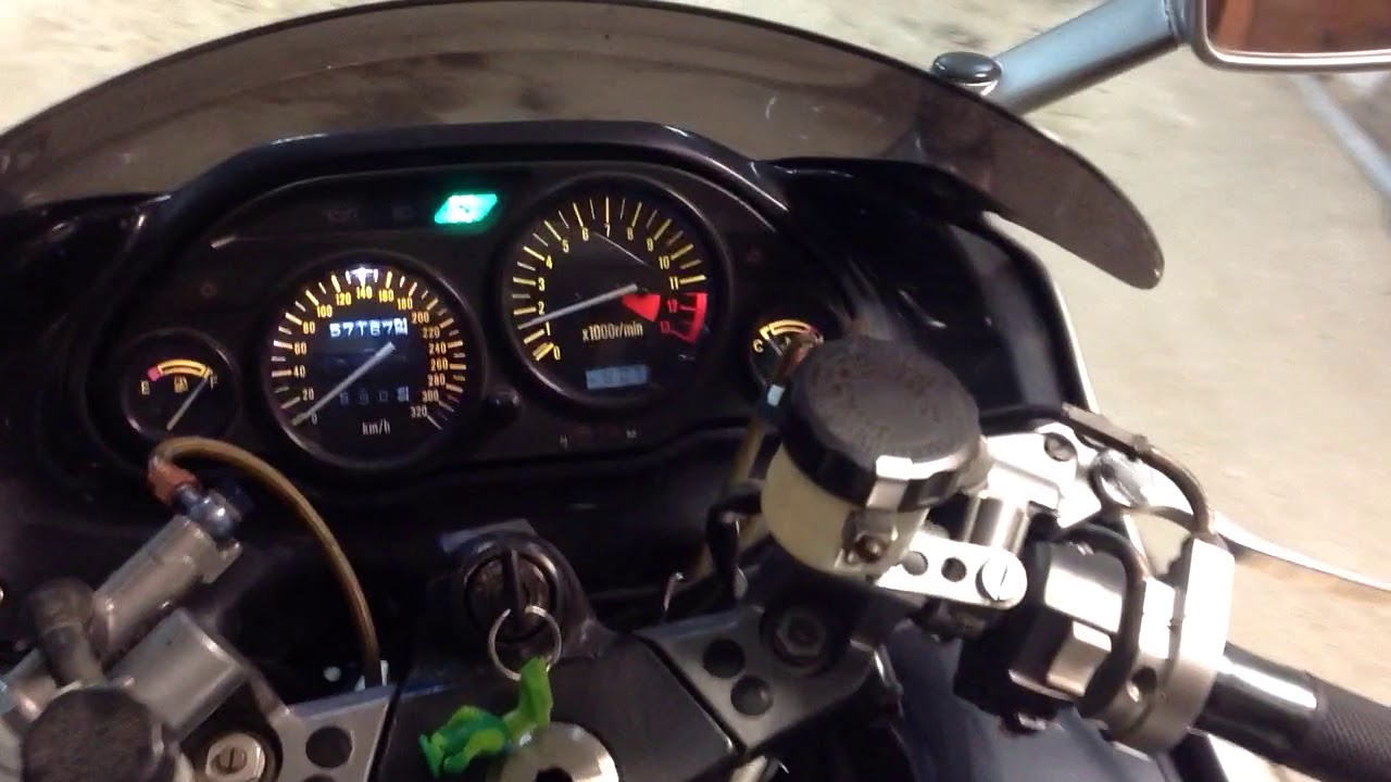 Kawasaki Zzr 1100-2/ZX-11 Akrapovic - YouTube