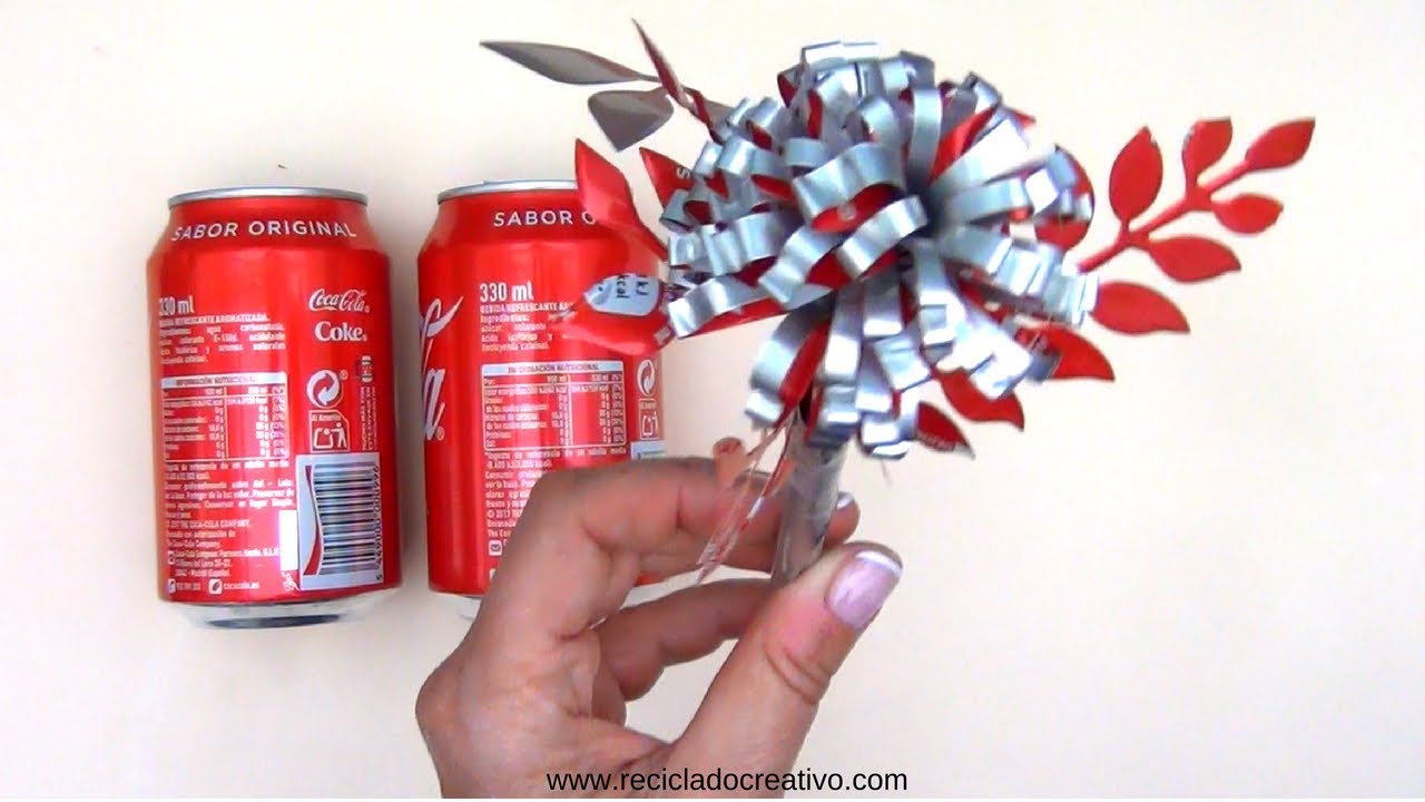 Cómo hacer flores con latas de refresco de cola - YouTube