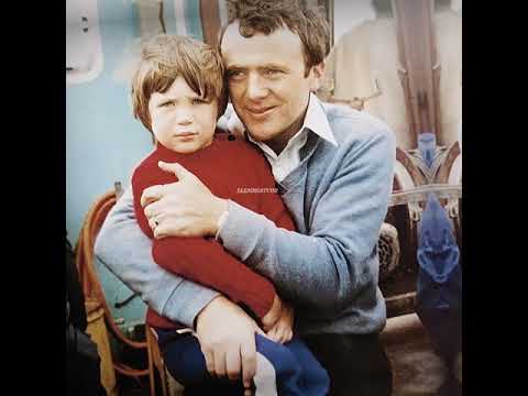 مقاطع توماس شيلبي تيك توك بدون كتابه