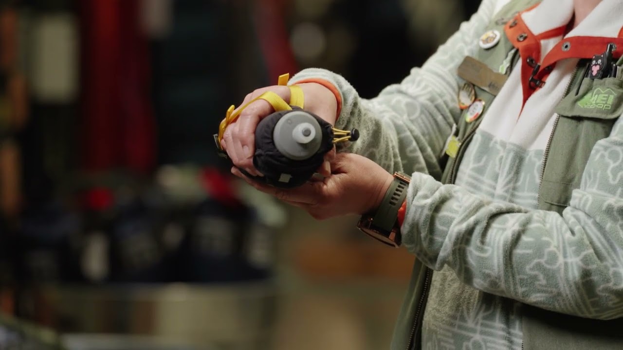 Preview of REI Co-op Swiftland Handheld Water Bottle - 14 fl. oz. Video