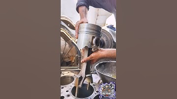 6 Cylinder Diesel Engine Piston Installation #mechanic #engine #truckrepair #shorts #skills #how #yt