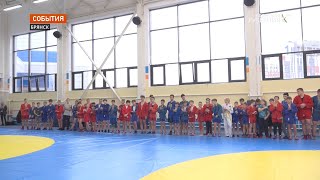 В Брянске чемпион мира Артем Осипенко провел мастер-класс в рамках проекта «За самбо!»