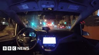 Driverless taxis take to the streets of San Francisco – BBC News