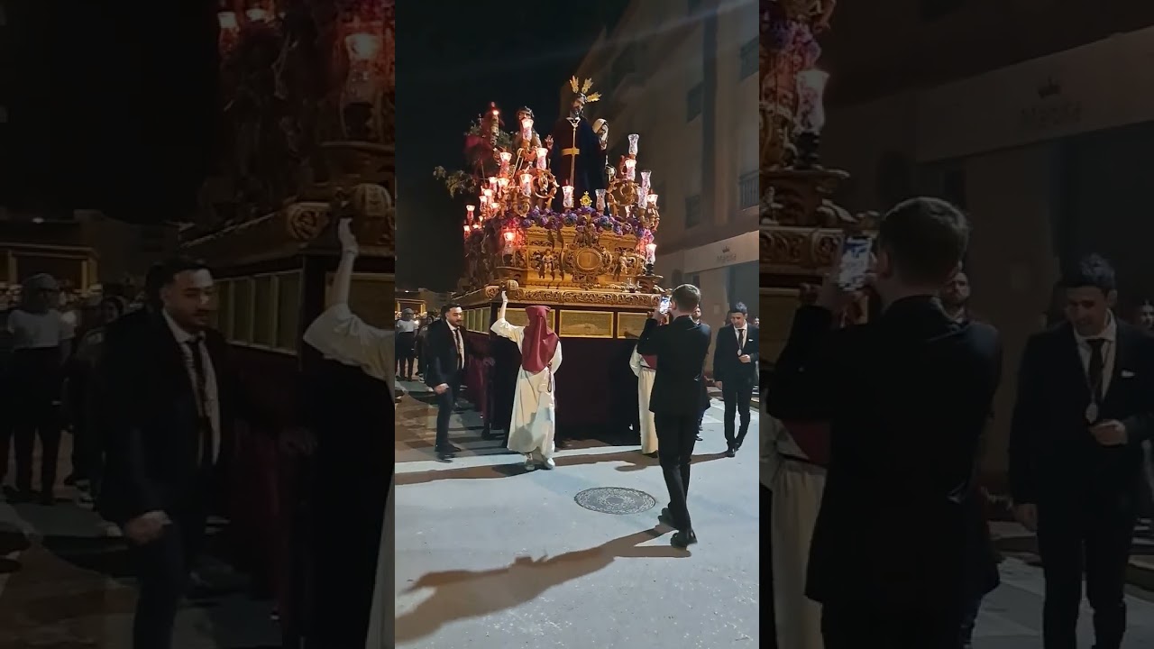 EL SEÑOR DE PASION DE ALBOX LLEGANDO A SU CASA