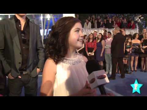 Miranda Cosgrove, Zac Efron & Ashley Tisdale Hit t...