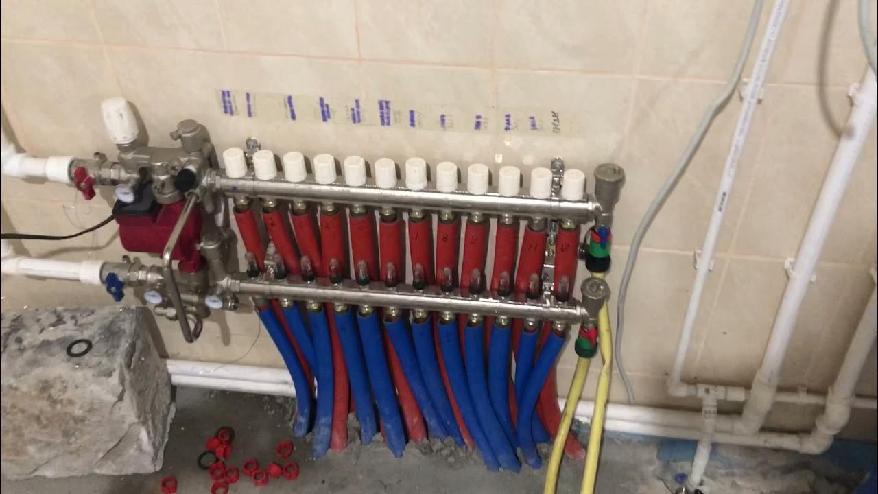 коллектор отопления в квартире. опрессовка коллектора теплого пола. опрессовка теплого водяного пола. воздухоотводчик для коллектора теплого пола. как спустить воздух с теплых полов.