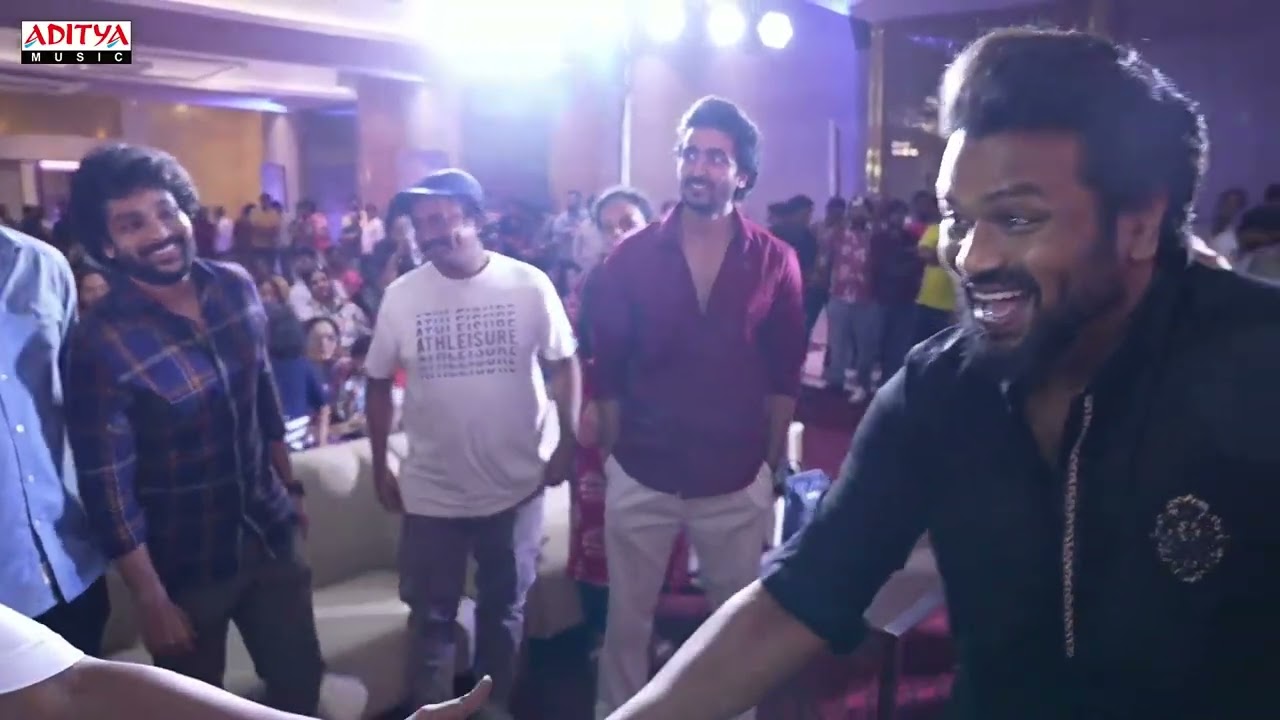 Manchu Manoj Entry @ Oh Bhama Ayyo Rama Pre Release Event |Suhas, Malavika Manoj | Radhan