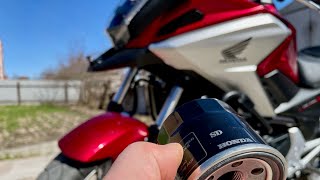 видео: Honda NC750X (замена моторного масла по мануалу) картинка: Honda NC750X (замена моторного масла по мануалу)