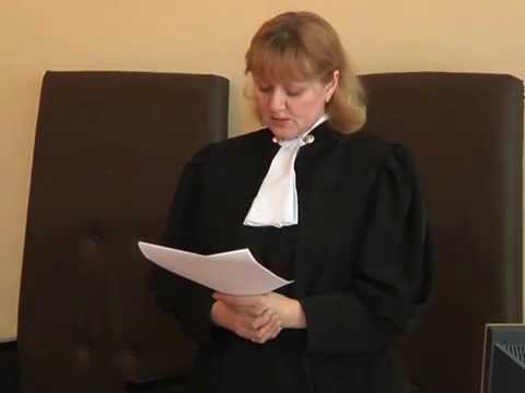 Неуважение к суду, выразившееся в оскорблении судьи, возбуждено уголовное дела по ч. 2 ст. 297 УК РФ