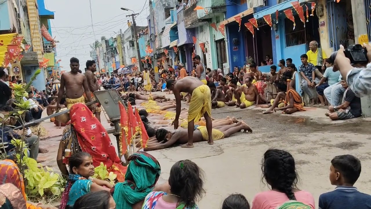 ଦଣ୍ଡଯାତ୍ରା ପ୍ରଥମ ଥର ଦେଖିଲି ଗଞ୍ଜାମ ର ଚିକିଟି ଠାରେ 🙏#ଦଣ୍ଡଯାତ୍ରାpart 1# 5th April 2025#@monsoon memories