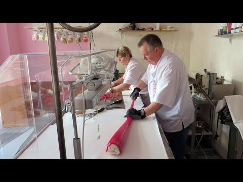 Videó: Hogyan Készítsünk Cukorkát Tejporból