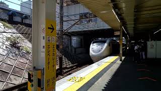 681系(特急しらさぎ用車両)回送列車金山駅通過シーン