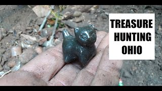 Trash Picking An Old Town Dump - Toy Marbles - Bottle Digging - Cat Figurine - History Channel -