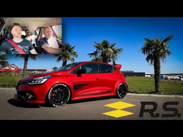 ② Renault Clio IV / 4 RS Trophy Voorbumper — Carrosserie & Tôlerie —  2ememain