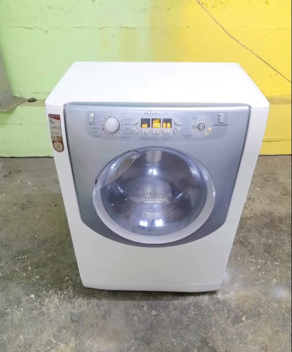 Стиральная машина бу Hotpoint Ariston Aqualtis на 5 кг - YouTube