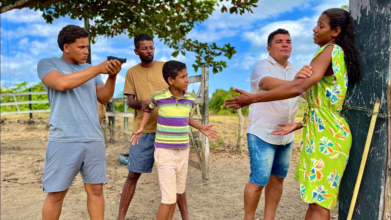 VIÚVA PERDE SEU FILHO POR RECUSAR FICAR COM PATRÃO