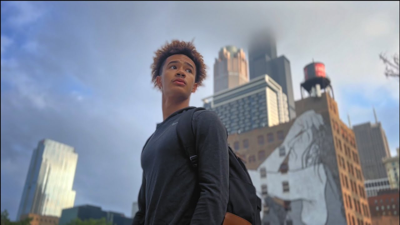 Solo Traveling to one of America's Most Dangerous Cities