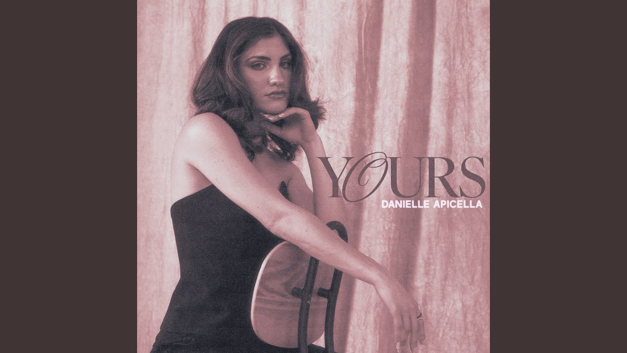 在 YouTube 上觀看「Yours」 在 YouTube 上觀看「Yours」