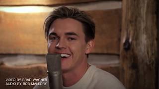 Jesse mccartney - beautiful soul recorded live: 3/28/2018 paste
studios new york, ny more in the cloud: https://www.pastemagazine.c...