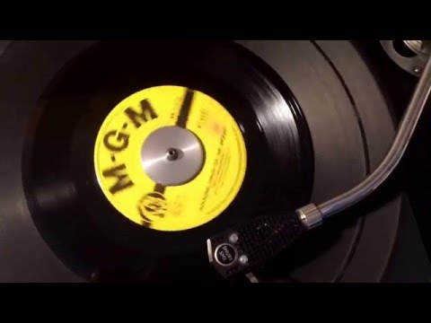 Rusty Wellington — Rusty Wellington - Rocking chair on the moon